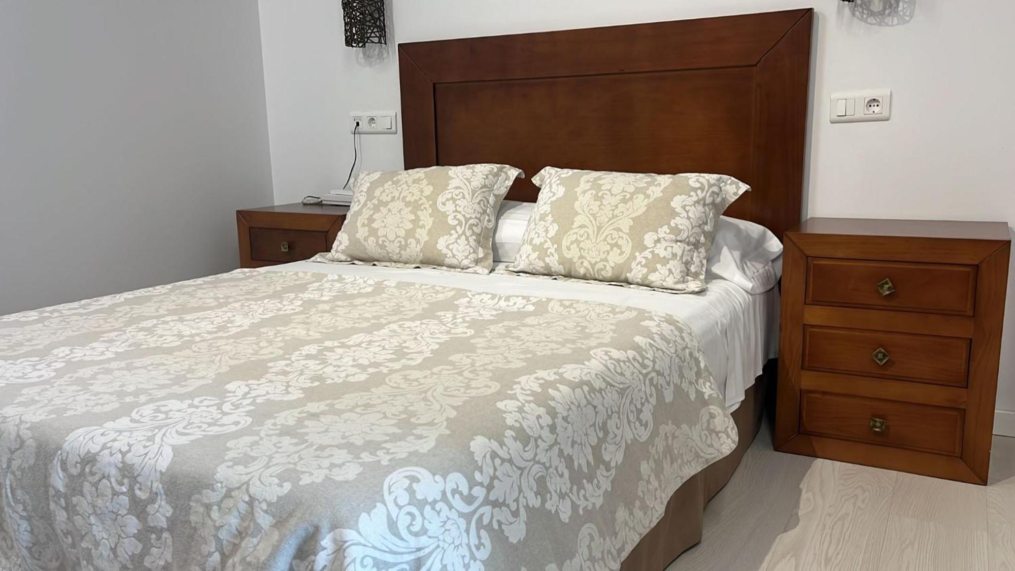 Hotel La Alcoholera Villaviciosa de Cordoba Bagian luar foto