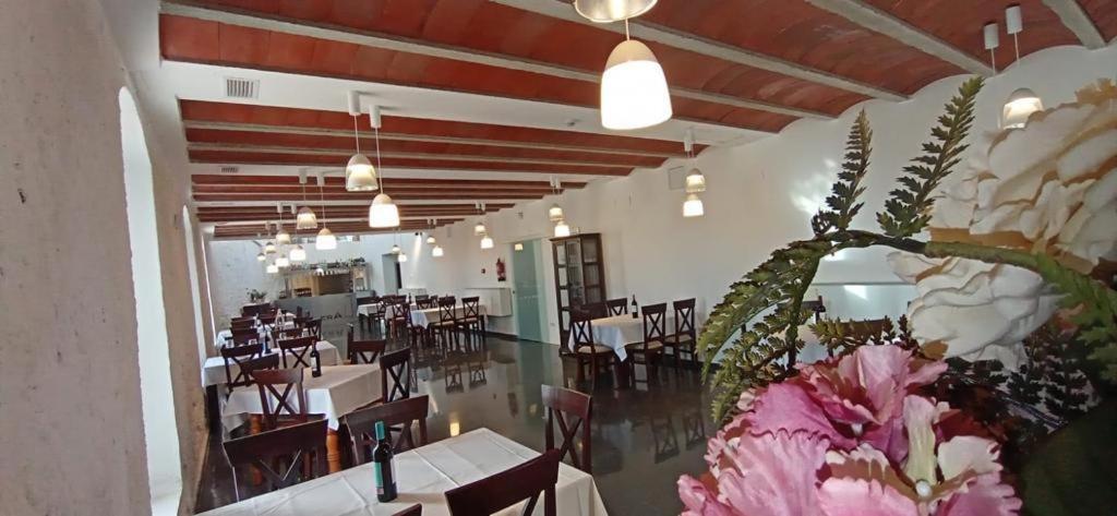 Hotel La Alcoholera Villaviciosa de Cordoba Bagian luar foto